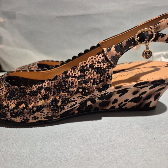 J. Renee Shoes - Women's Shoes Size 13 M J Renee MALORIE Brown/Black Animal Print Fabric New